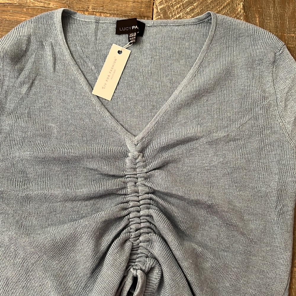 Holly Cinched Top - Picture 8 of 8